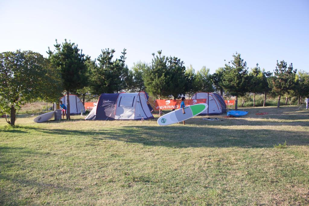 Camping Ermosa โปซาดา ภายนอก รูปภาพ